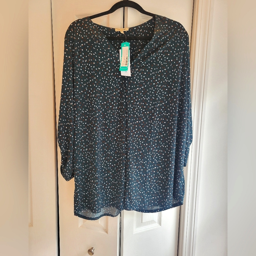 Beacon Patty Roll Tap Knit Top